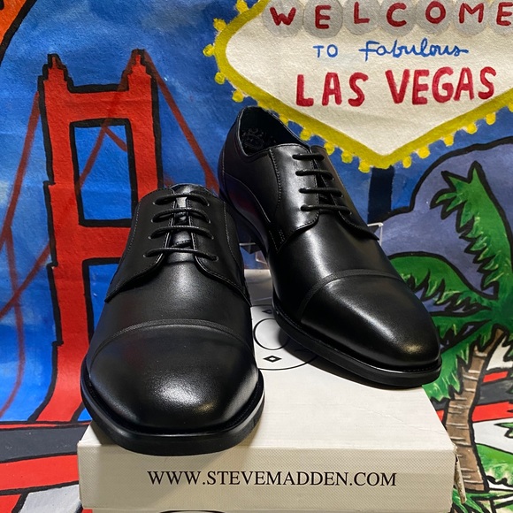 Steve Madden “Spy” - Picture 1 of 10